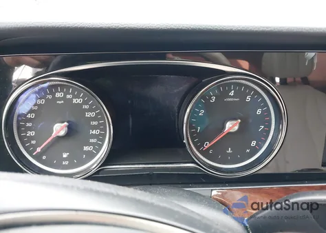 2017 Mercedes-Benz E 300 4Matic из США, поврежденный, VIN WDDZF4KB1HA099158